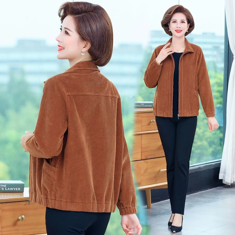 妈妈秋装短外套2023新款纯棉灯芯条绒50岁妇女中老年时尚洋气夹克