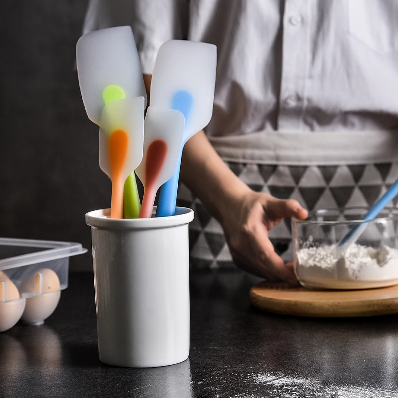 耐高温一体式硅胶刮刀铲子牛轧糖蛋糕奶油抹刀刮板家用烘焙工具