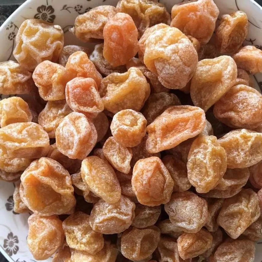 金桔干 蜜制小金桔干 酸咸柠檬金桔休闲零食蜜饯泡水果脯一件包邮