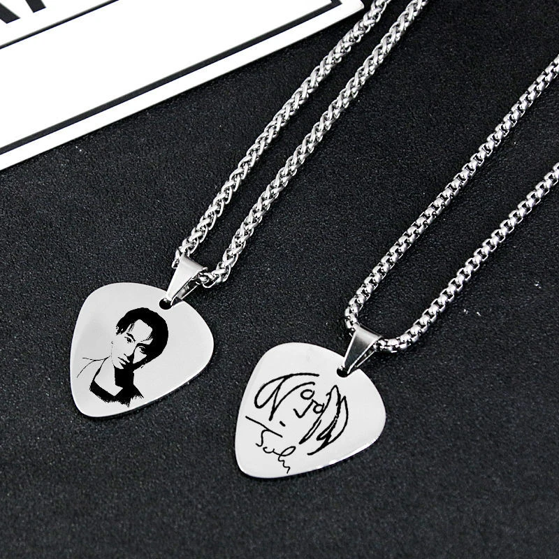 钛钢吊坠 NIRVANA涅槃乐队项周边摇滚吉他拨片定制刻字吊坠