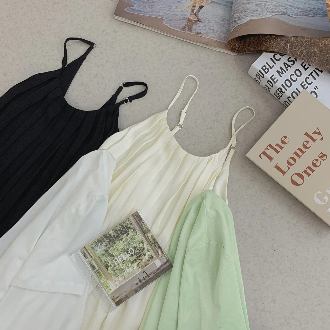 【女神裙】吊带压褶连衣裙FS205L013