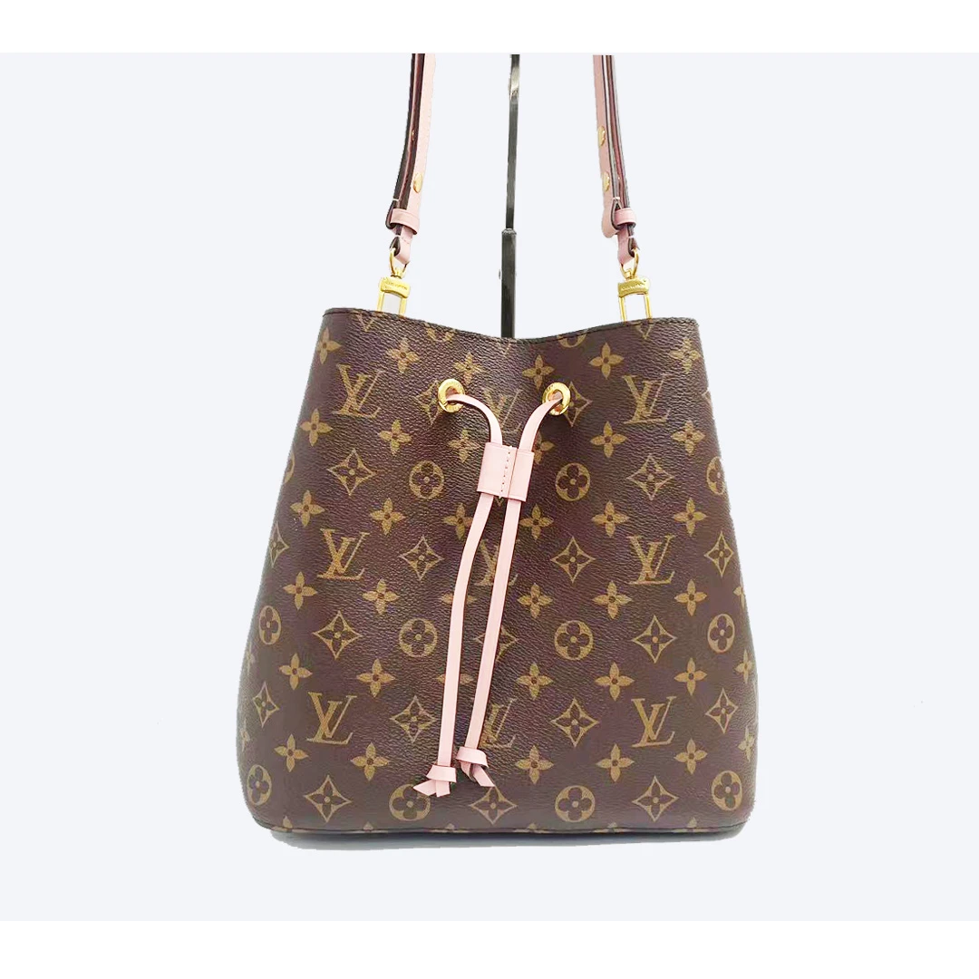 95新 YIXINSHEHUI 98新LV路易威登老花粉色抽绳水桶包L6822