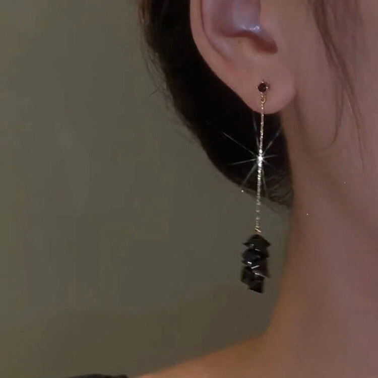 925银针黑色方形锆石长款耳钉韩国时尚气质耳环百搭超仙耳坠女