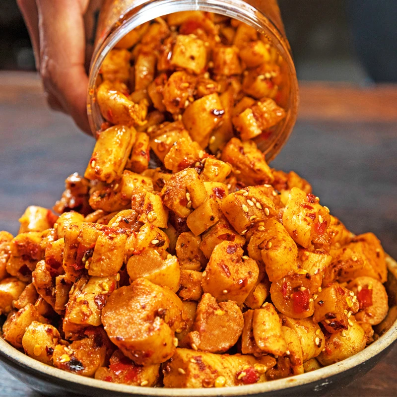 嘎嘣脆萝卜干麻辣香辣四川特产下饭菜咸菜260克自制