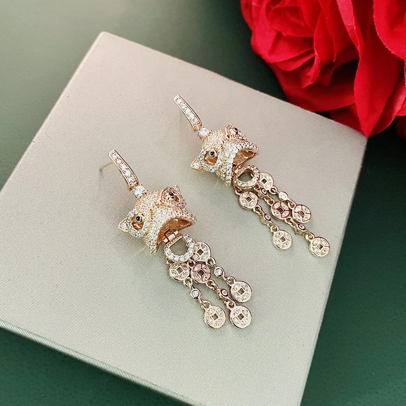 铜合金耳饰 1229创意貔貅镶锆石耳环高级感时尚耳饰瑞兽耳钉潮流