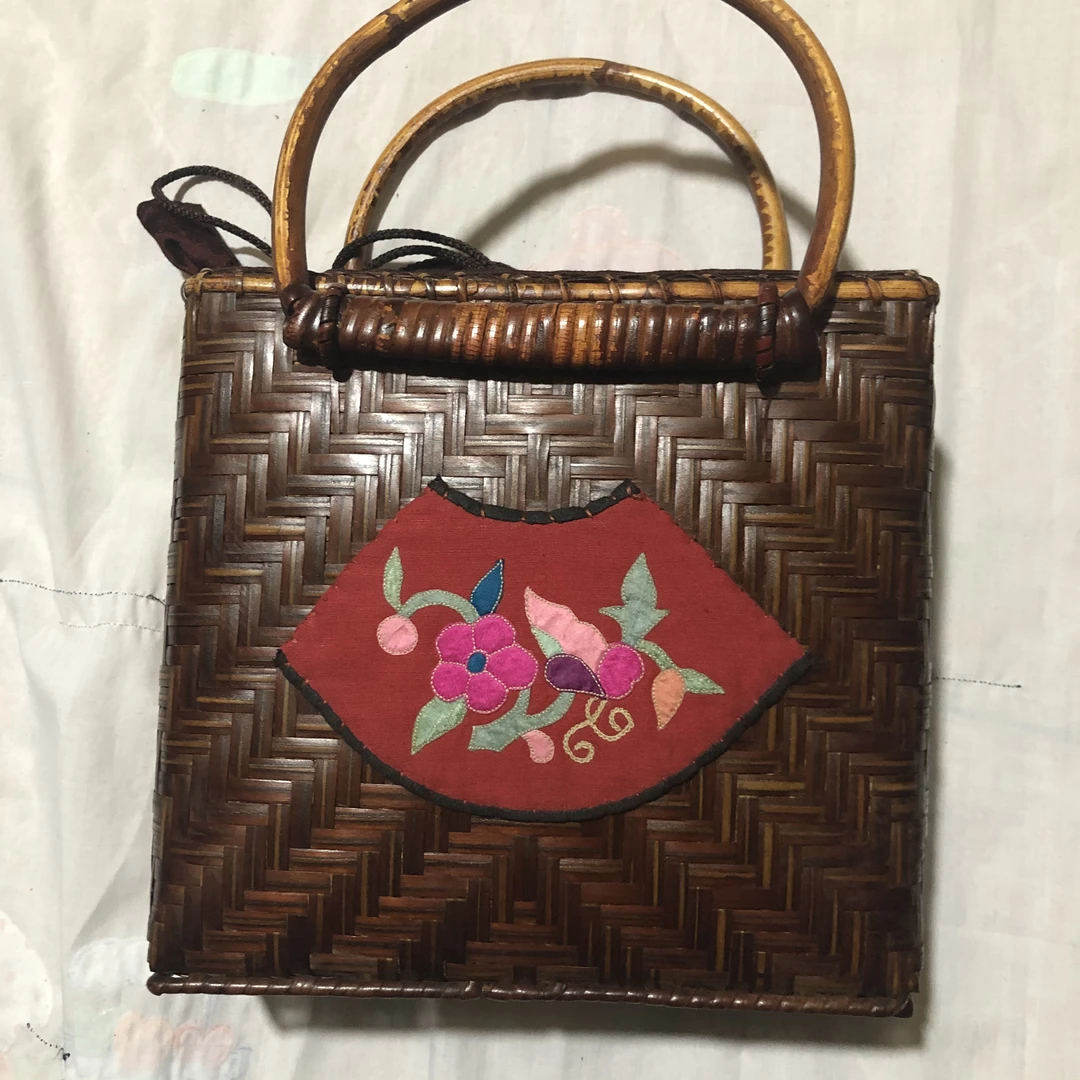 女式竹编小手提包