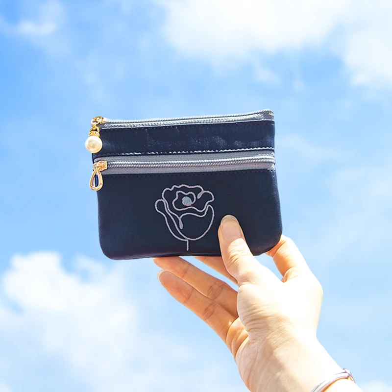 零钱包女迷你小巧薄款小众设计放耳机钥匙硬币门禁卡包短款小钱袋