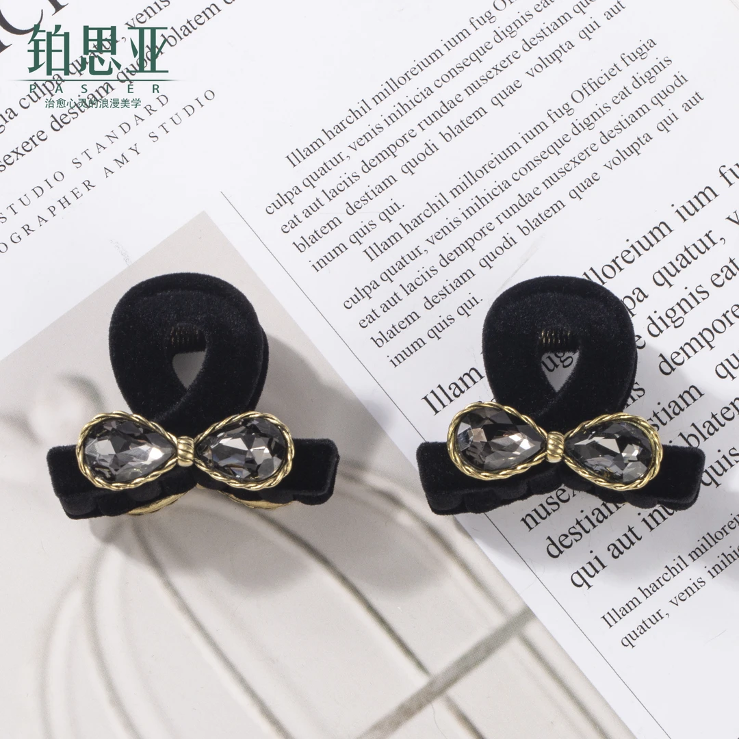 铂思亚【花筏】优雅气质轻奢黑色浪漫时尚百搭简约4cm小抓夹