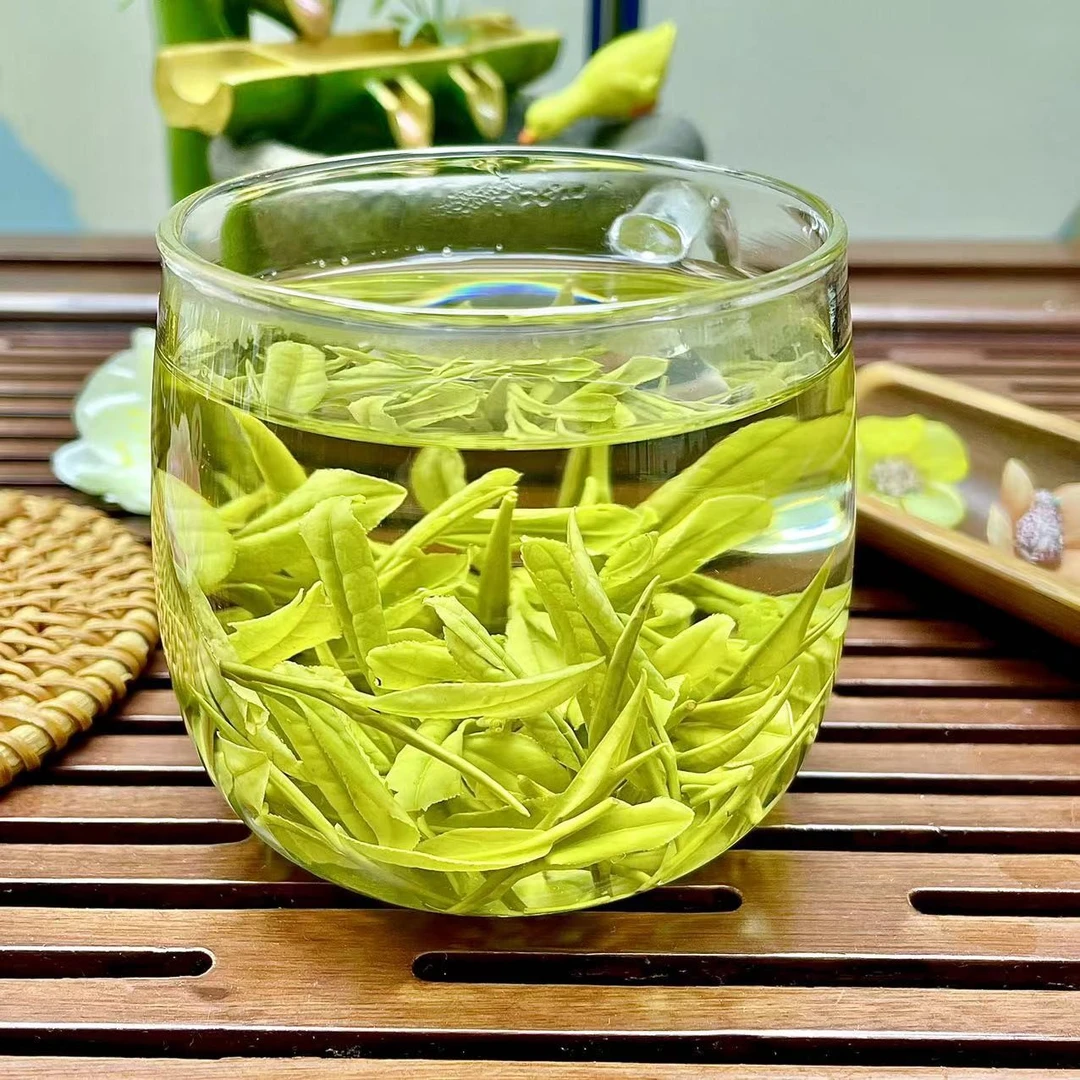 2025 新茶 核心产区高山醇香兰花香型白茶
