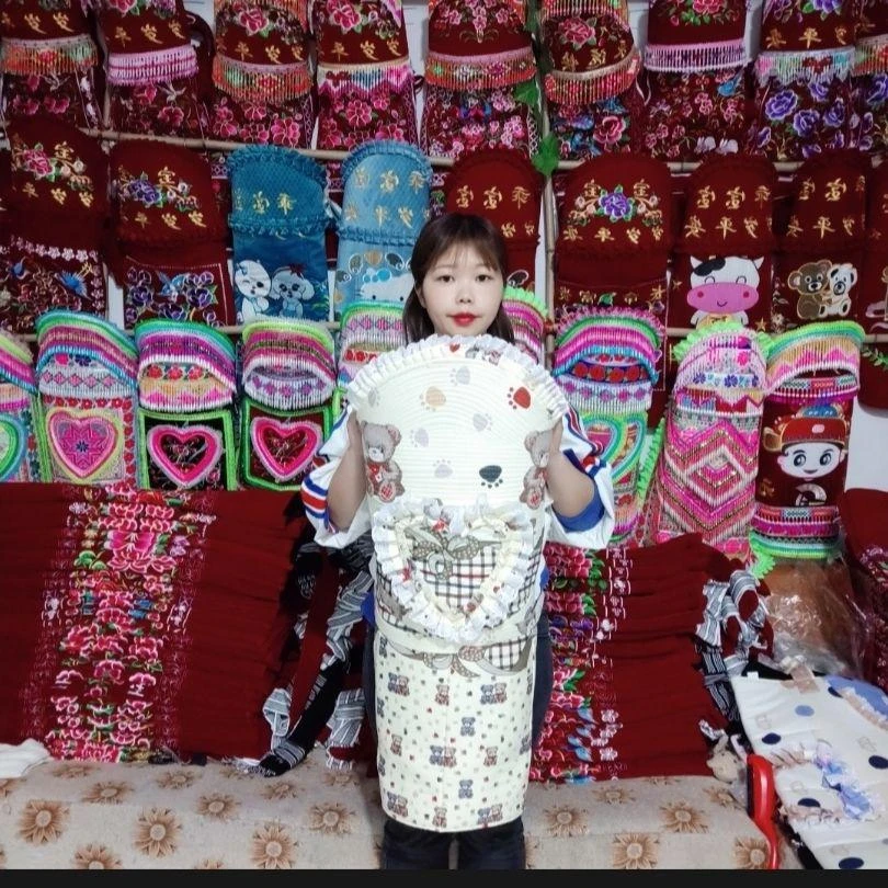 云南贵州四川背带宝宝背扇纯棉卡通印花新款桃心背袋传统背扇背巾