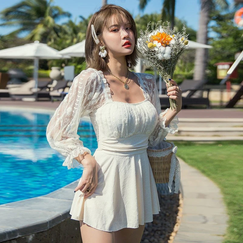 泳衣女大码胖mm200斤长袖连体遮肚显瘦性感温泉裙式大胸新款泳装