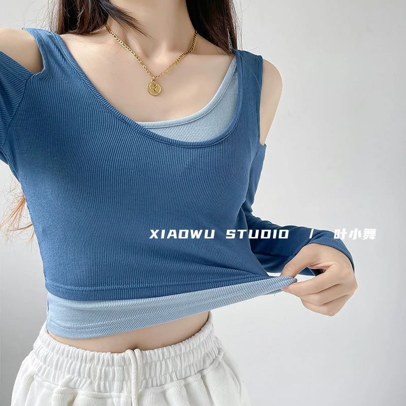 美式辣妹斜肩露肩长袖T恤女撞色假两件短款露脐爵士jazz跳舞上衣