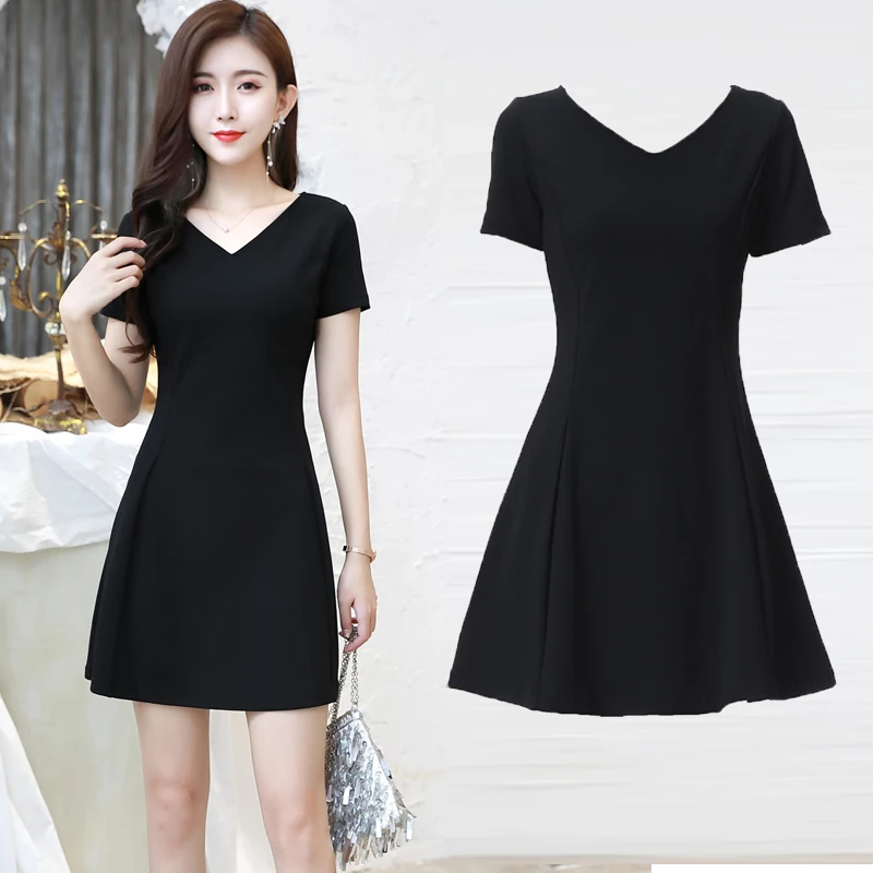 2024新款裙子女夏季短袖小黑裙经典款赫本大码收腰黑色女装连衣裙