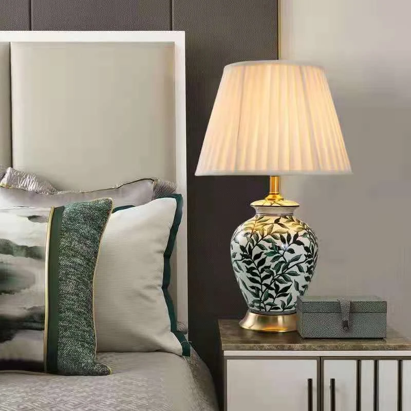 欧式陶瓷台灯卧室床头灯家用温馨房间台灯美式艺术装饰节能全铜灯