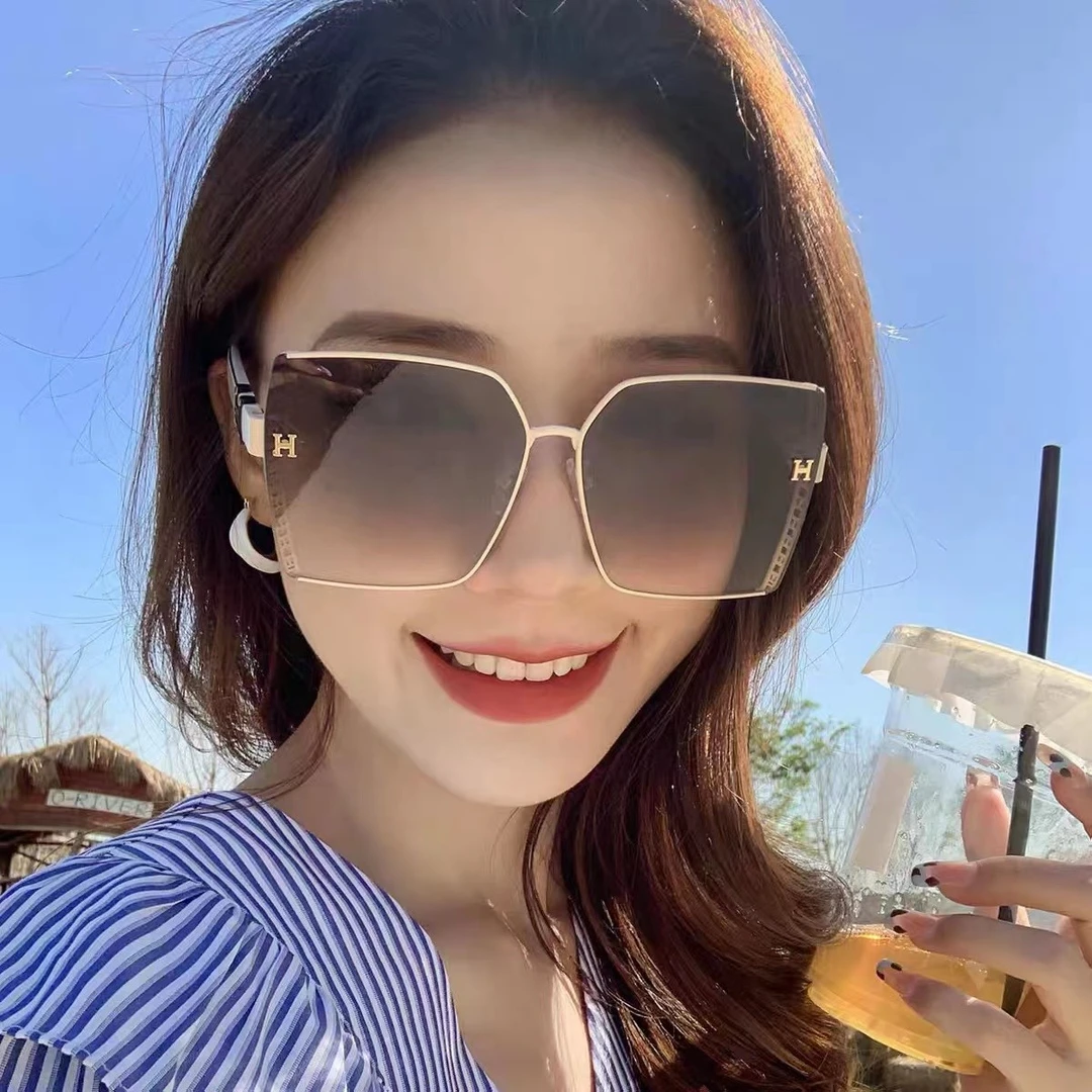 23新款太阳镜H标时尚司机开车镜大框圆脸个性大红色气质紫外线女