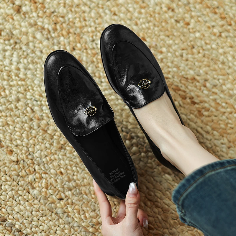 34-40码|3cm粗跟|黑/棕|陈摸鱼圆头复古超软通勤山茶花乐福鞋单鞋