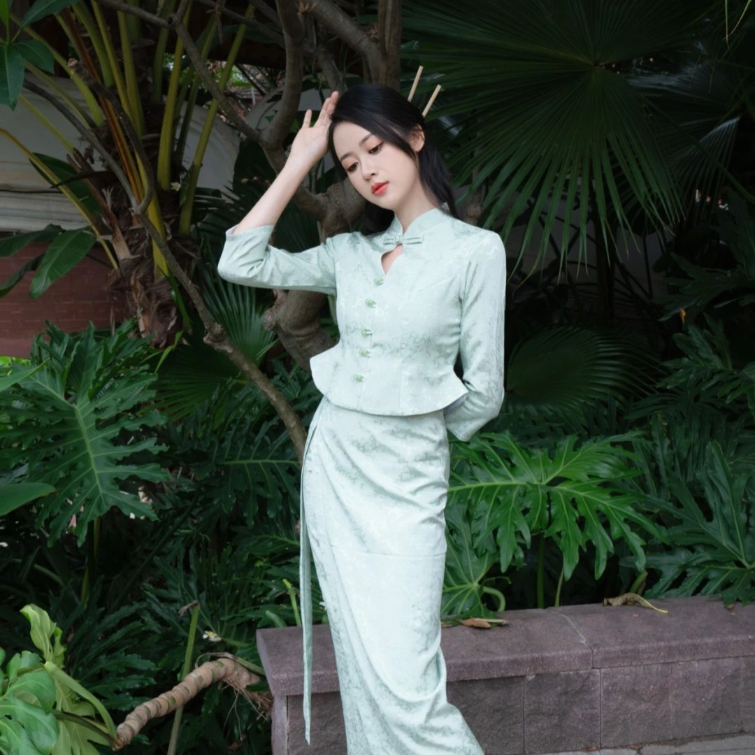 子依同款  莫兰迪显白绿气质套装