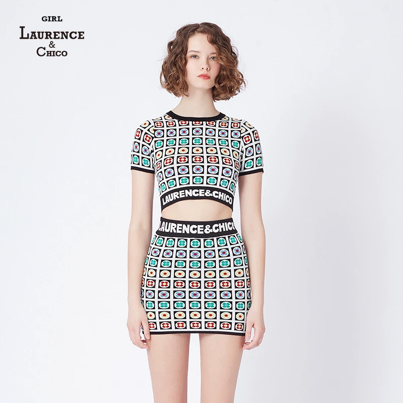 LAURENCE & CHICO休闲七彩格提花短袖上衣时尚针织衫G2AX30116026