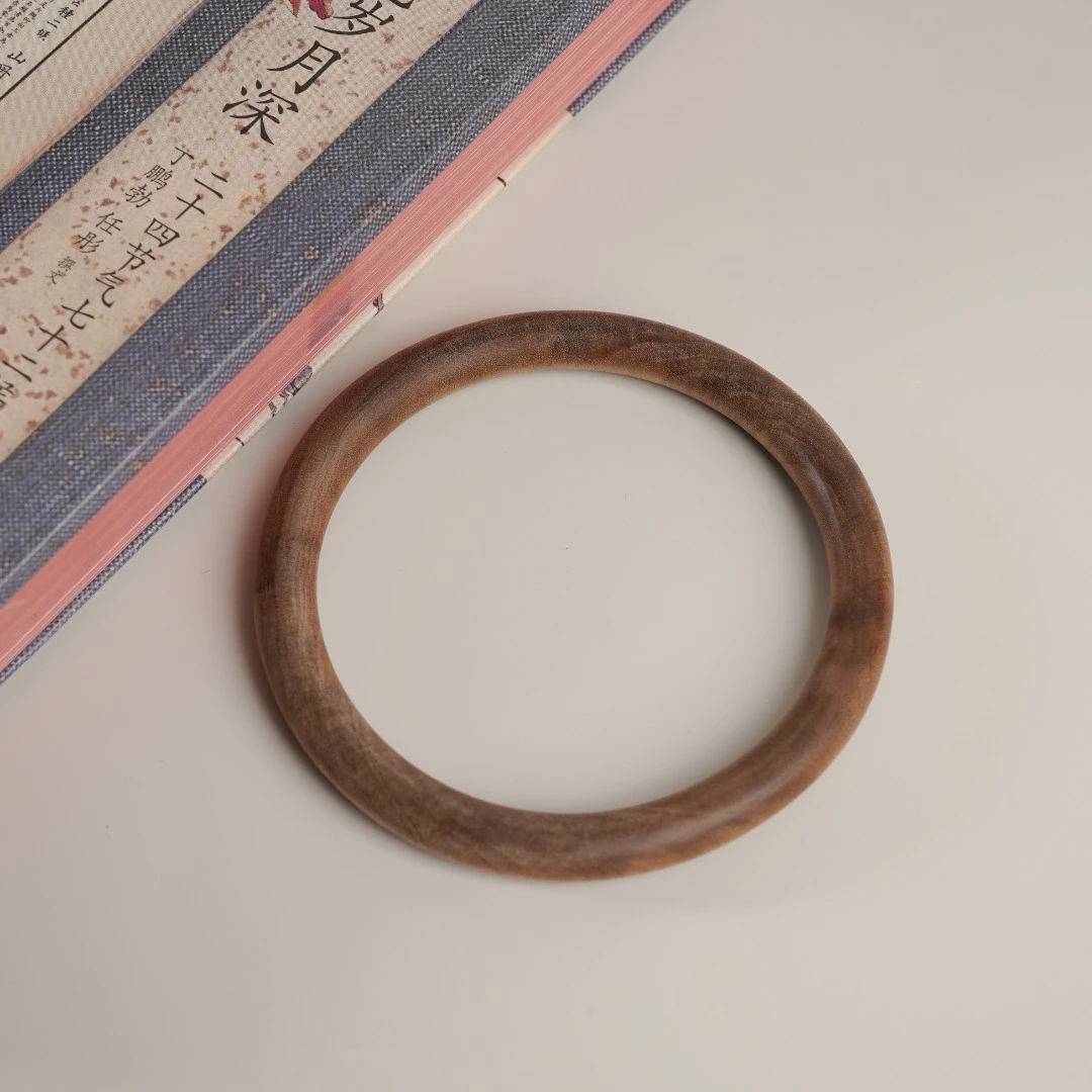 仙源印度迈索尔老山檀香手镯8mm LSTX0230