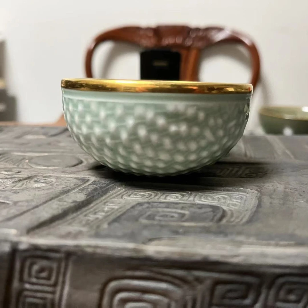 天青小柳条金扣钵，国大师作品！小巧修气，又不失端庄风范。