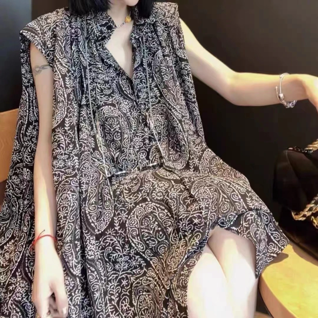 新款欧货显瘦无袖设计连衣裙 孤品以备注号为准