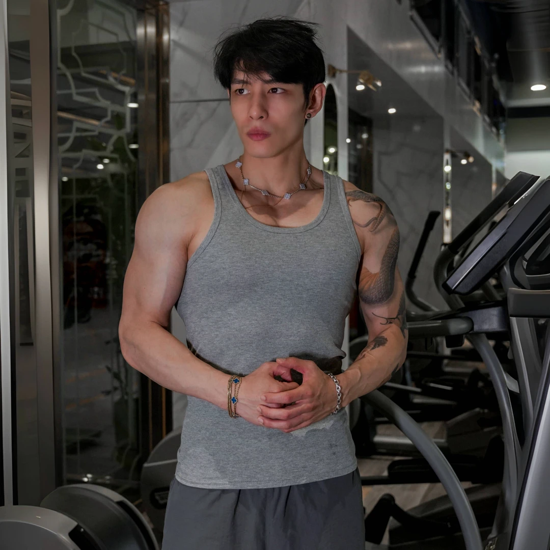 夏季男士百搭吸汗棉粗螺纹圆领背心运动健身弹力修身纯色打底衫