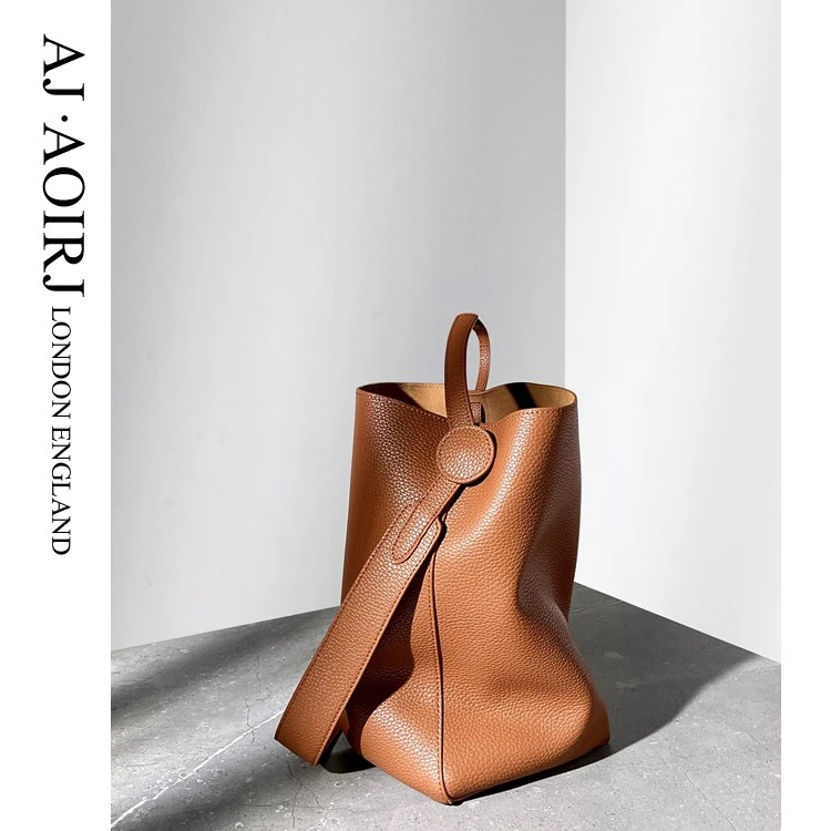 【英国AJ AOIRJ】小众设计高级水桶包2022新款托特包单肩托特包