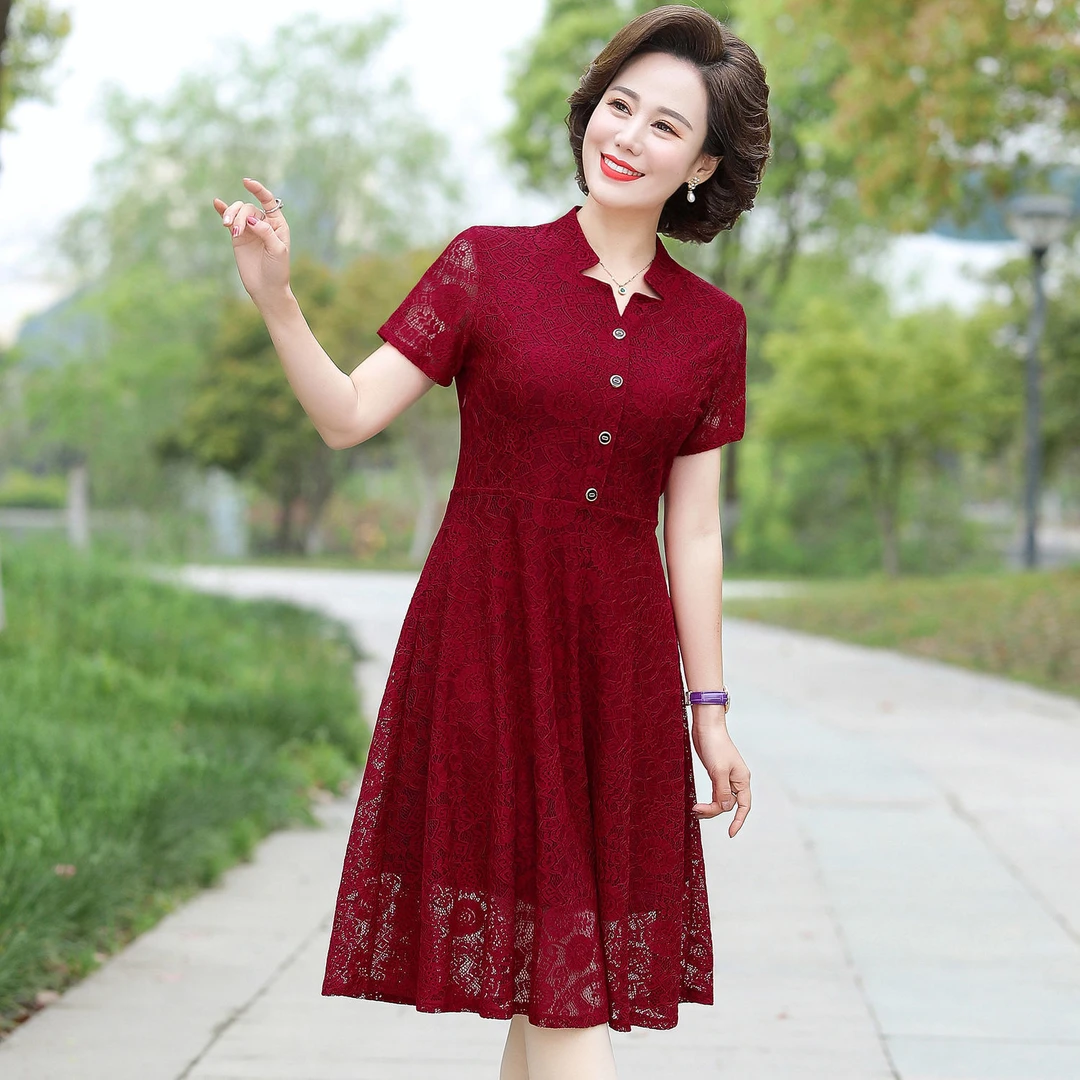 2025新款中年喜妈妈款婚礼裙子女夏洋气红色喜婆婆婚宴蕾丝连衣裙