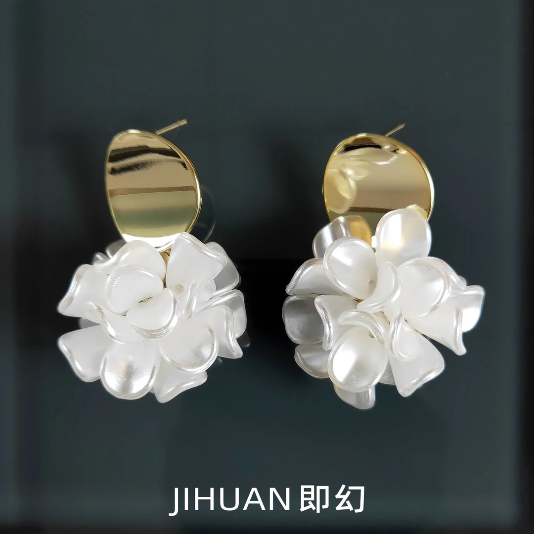 即幻 铜合金耳饰 ♦极光之恋 欧美风极光白气质耳坠 S-4953