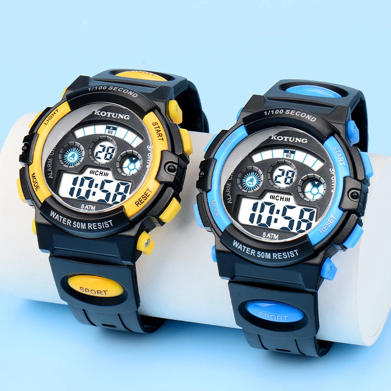 6到18岁戴男童手表小学生防水游泳夜光普通闹铃儿童学生电子表男