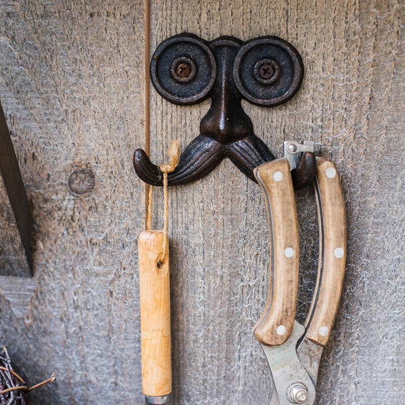 掬涵铸铁胡须造型墙上壁挂钩墙钩花园庭院户外装饰复古创意个性