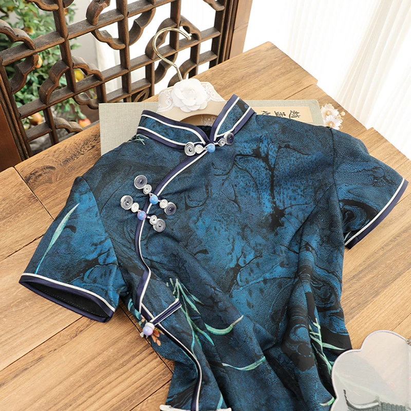 俏娘鱼2025年春季新款日常可穿改良老上海蓝色复古新中式短袖旗袍