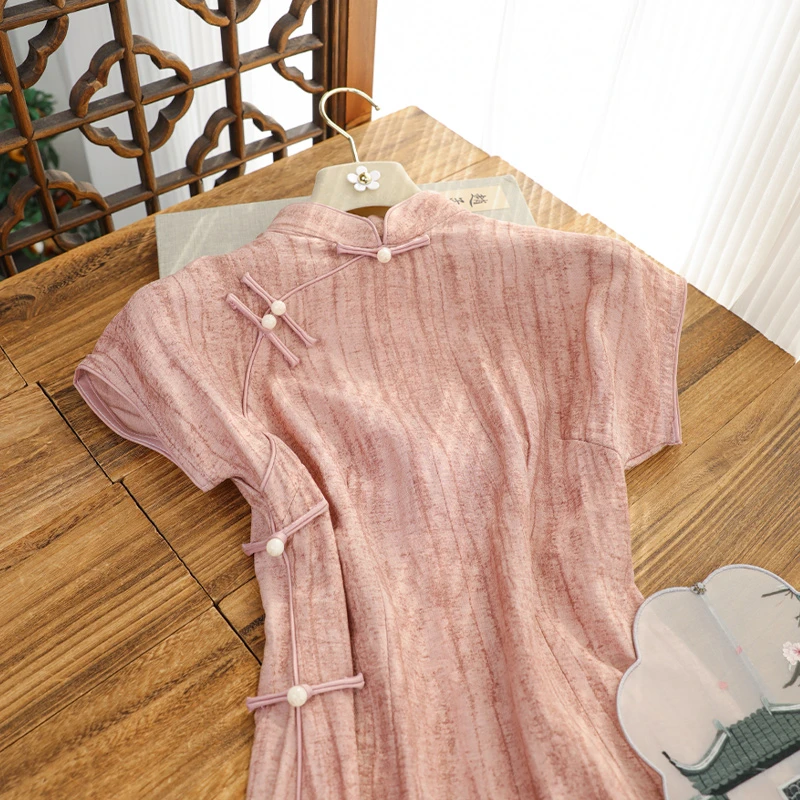 俏娘鱼2025年春季新款日常可穿改良新中式年轻款粉色复古条纹旗袍