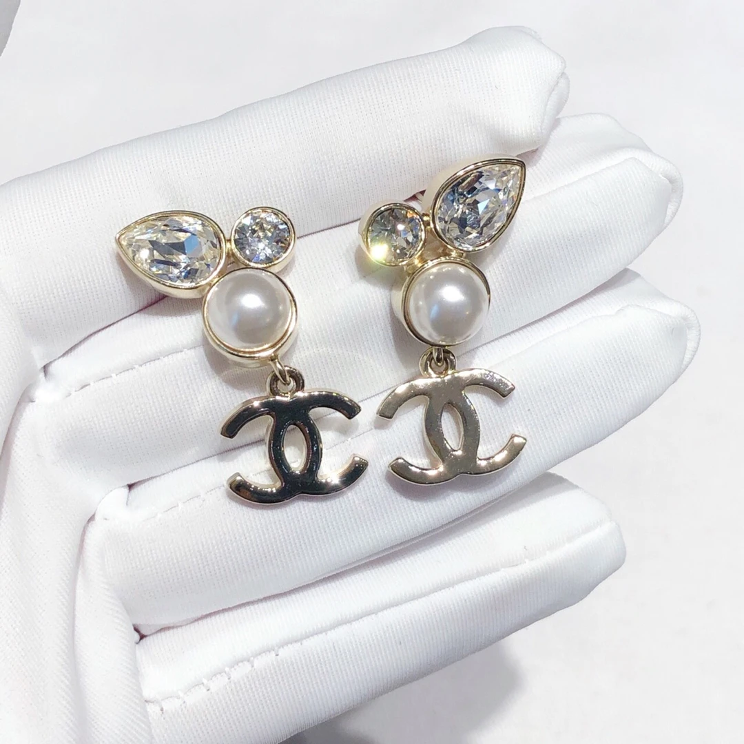 99新 Chanel/香奈儿 水滴钻双C耳钉耳环吊坠金色