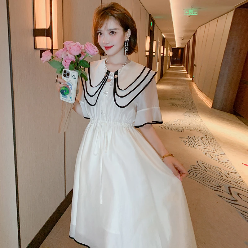 【现货】撞色披肩翻领喇叭袖高腰伞摆连衣裙女装D1842