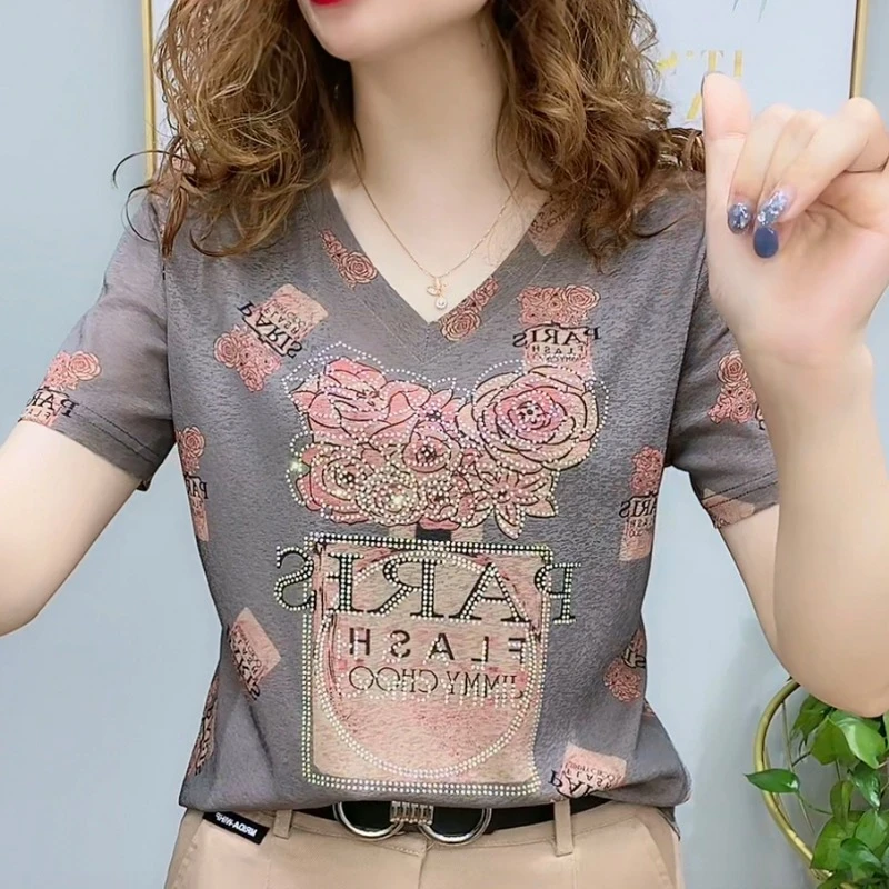 【夏季爆款 厂家直销】妈妈装V领洋气印花T恤薄款显瘦百搭打底衫