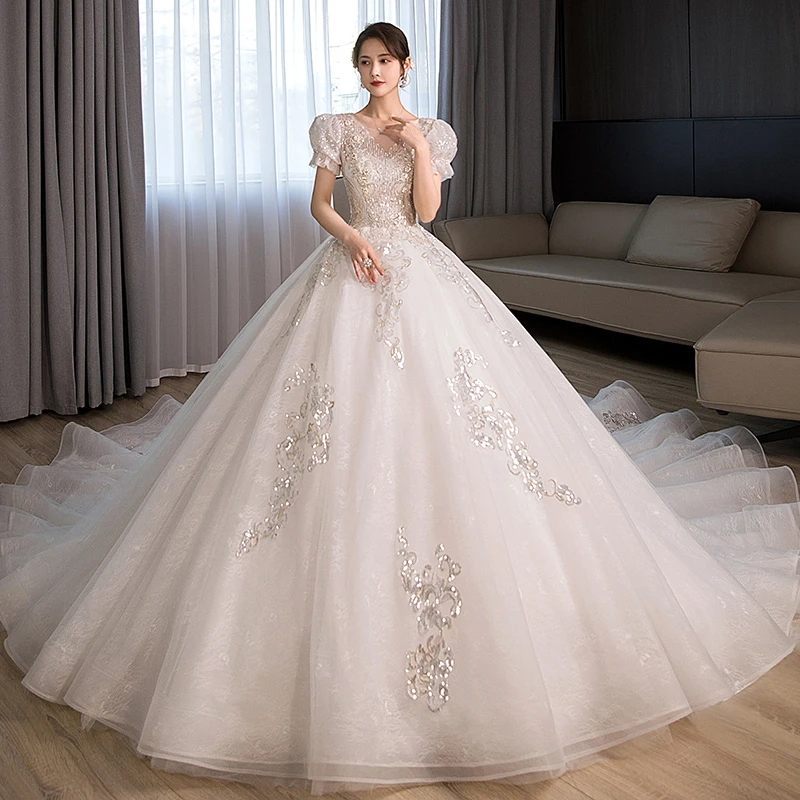 主婚纱2024新娘新款轻结婚高级质感法式复古奢华重工出门大拖尾女