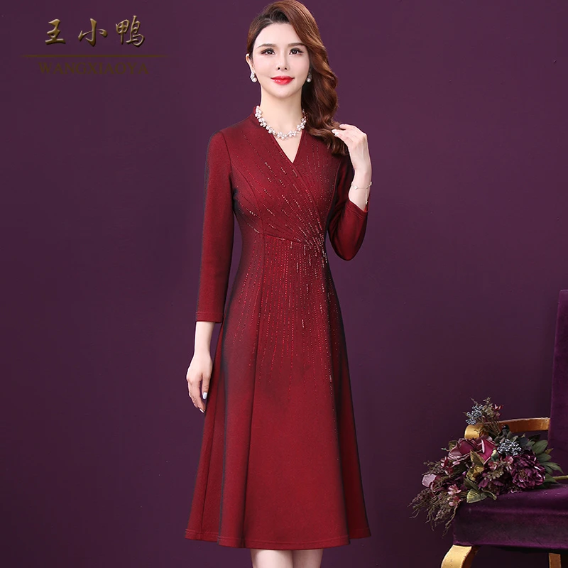 王小鸭W-YNQ-8160WV领品牌女婚宴年轻妈妈40-50岁礼服裙高贵奢华