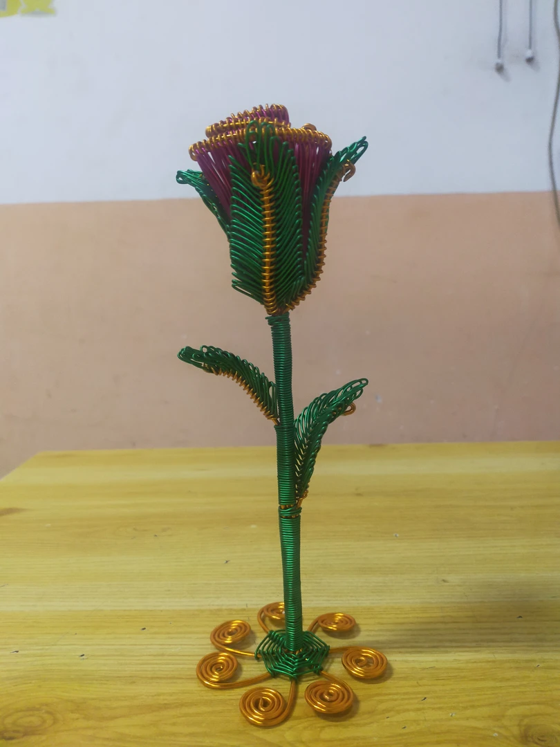 铝线手工创意玫瑰花材料包，含教学，可做一个