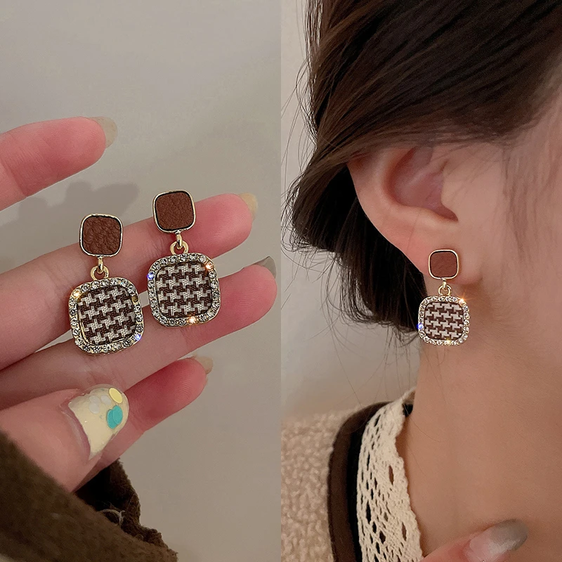 合金耳饰 千鸟格小众设计感网红耳饰高级感轻奢耳夹耳环ins耳钉女