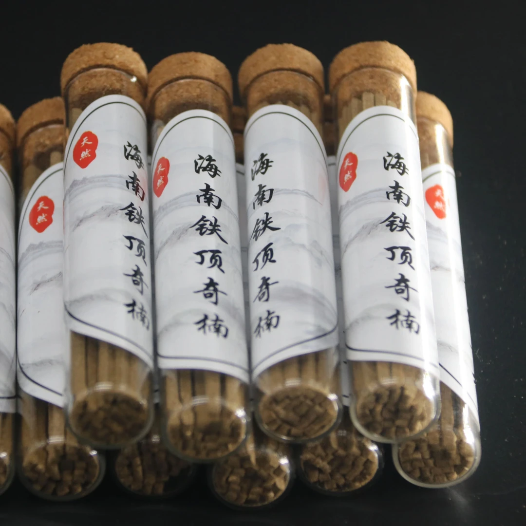 海南铁顶奇楠无粘粉方条香一管10克装