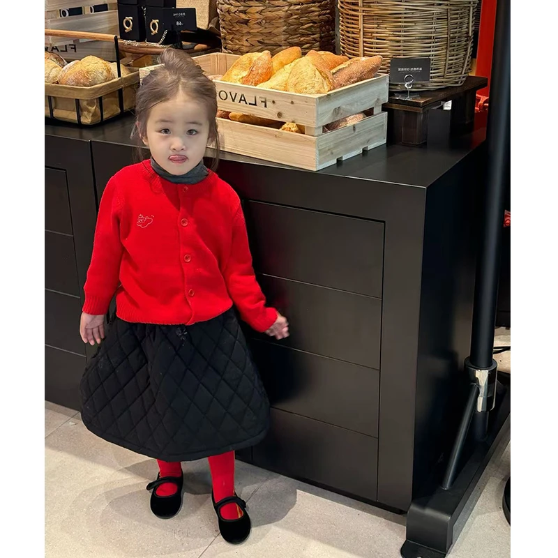 年前发童装女童过年服套装秋冬儿童红色毛衣开衫夹棉蓬蓬半身裙子