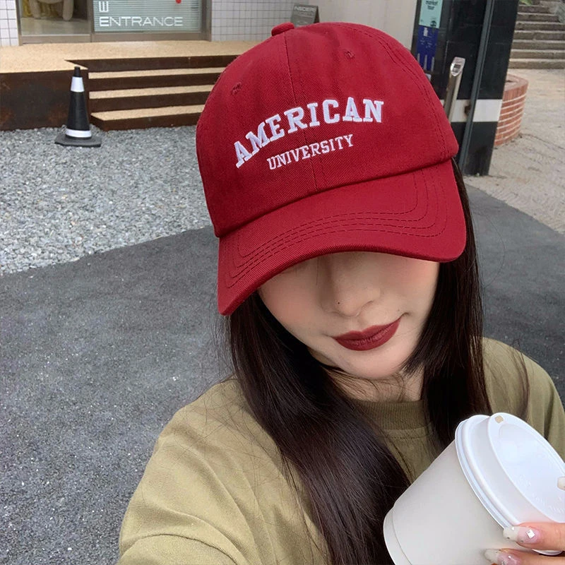 酒红色棒球帽女韩版时尚软顶休闲复古帽子春夏百搭字母防晒鸭舌帽