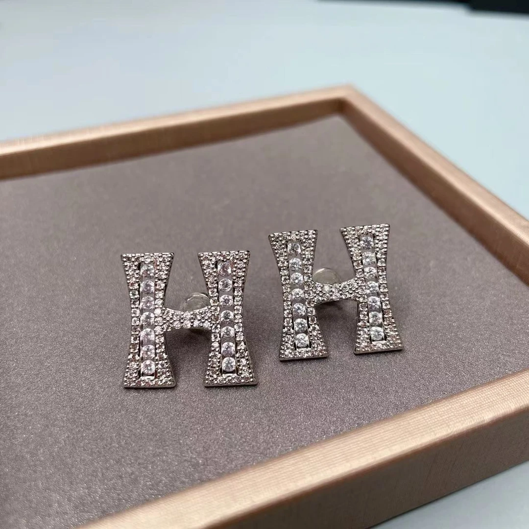 铜合金耳饰 微镶满钻H字母耳环小众设计感精致耳钉高级简约耳饰