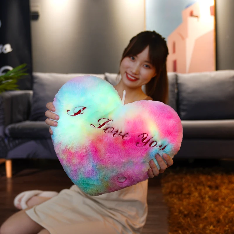 傻豆创意发光心形抱枕I love you 七彩发光爱心靠枕可爱表白礼物