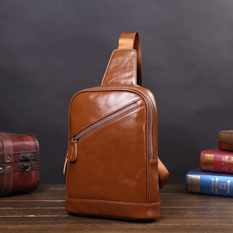 真皮男包牛皮男士胸包休闲斜挎包复古单肩包韩版小背包潮流胸前包
