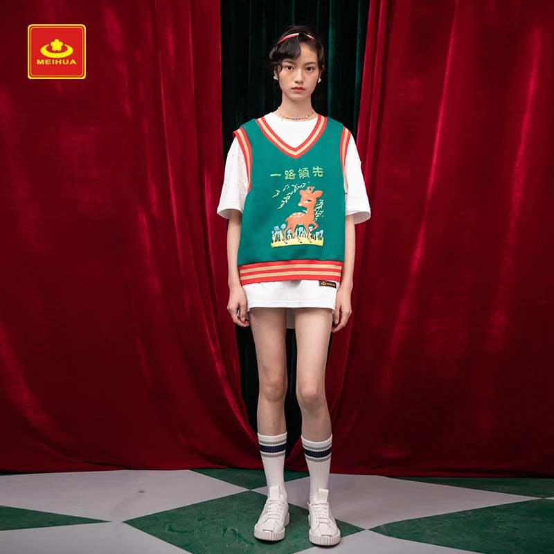 梅花2024新款复古彩色一鹿领先小鹿图案针织马甲秋冬无袖宽松个性