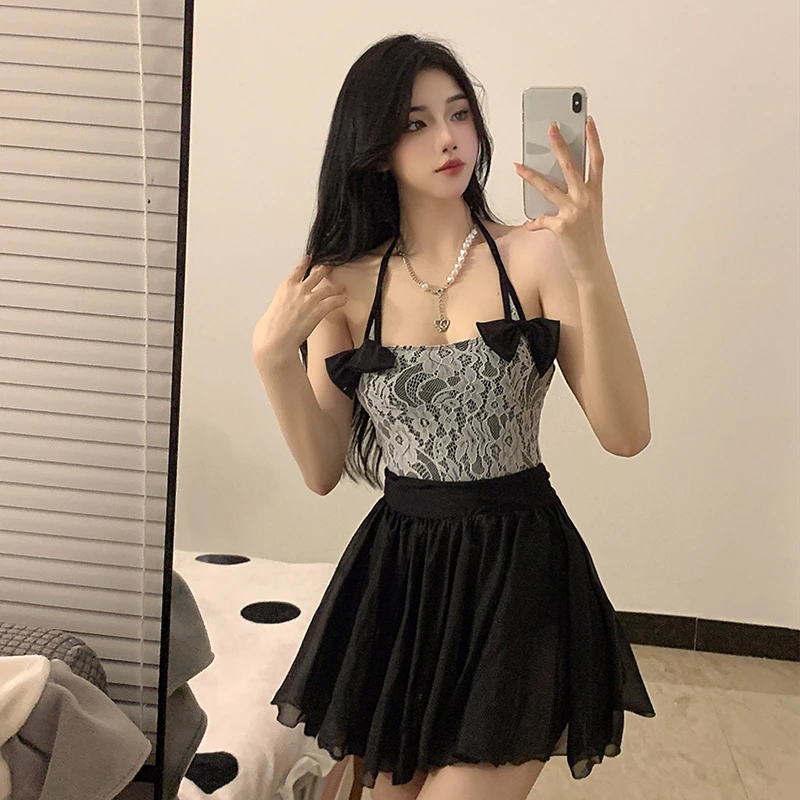 YQM【CoCo小姐】连体游泳衣女蕾丝性感高腰挂脖小胸聚拢纯欲温泉
