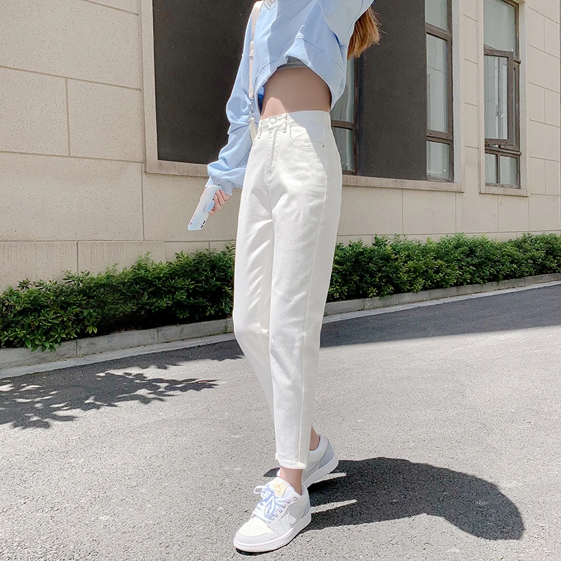 白色老爹牛仔裤女士2025冬季加绒高腰显瘦窄版哈伦裤宽松女款裤子