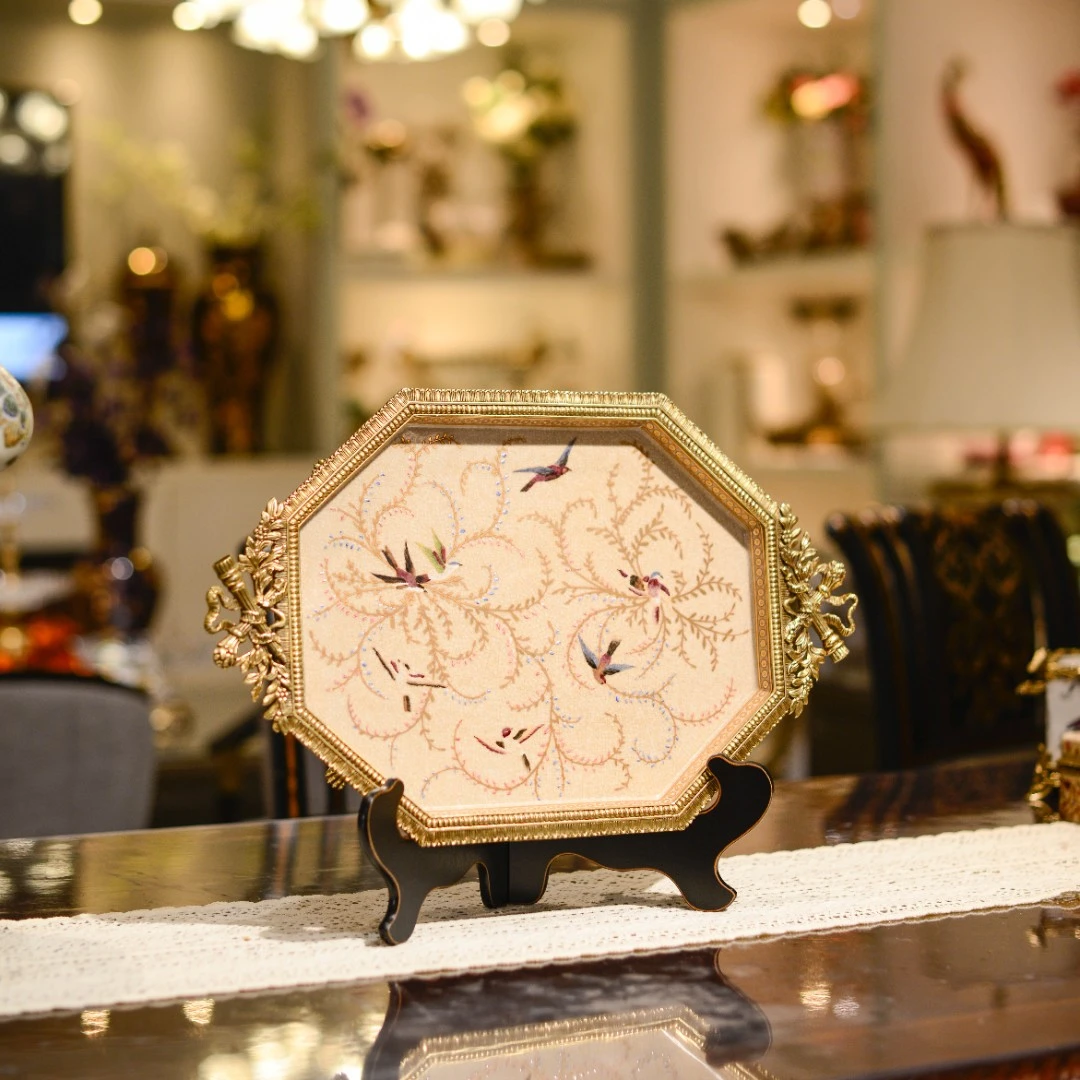 卡斯特兰欧式陶瓷配铜手绘立体描金餐桌茶几会客区果盘托盘摆件